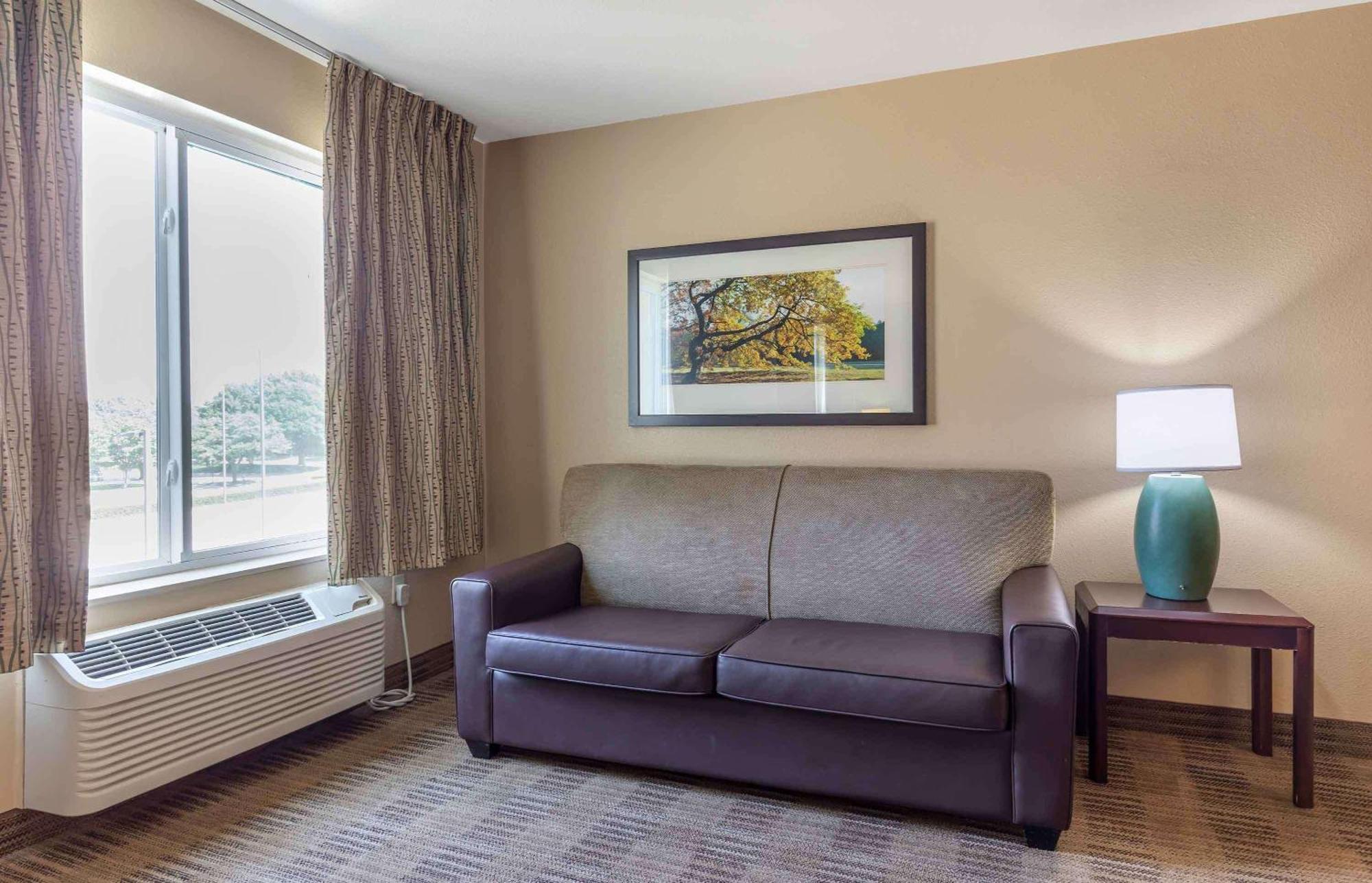 Extended Stay America Suites - Detroit - Metropolitan Airport Romulus Exterior foto